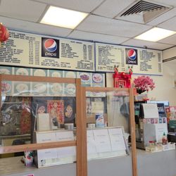 Mark's Drive Inn - Inside