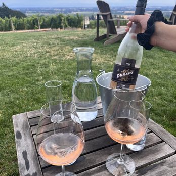 Durant Vineyards Tasting Room - Wineries Near Me - Dayton, Oregon
