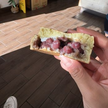 Dots Boba - Red bean mochi wheel pie cross section - Bubble Tea Near Me - San Francisco, California Dots Boba - Red bean mochi wheel pie cross section - Bubble Tea Near Me - San Francisco, California
