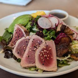 Thyme - Seared Tuna Bowl