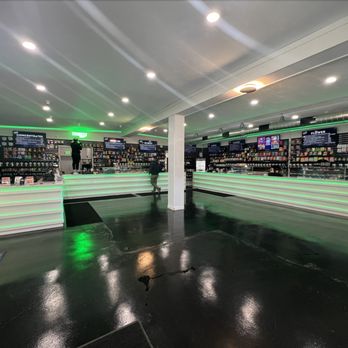 The Ouid Shop - Cannabis Dispensaries Near Me - Menominee, Michigan The Ouid Shop - Cannabis Dispensaries Near Me - Menominee, Michigan