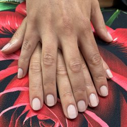 Dazzle Dry Manicure (Rose Quartz color)