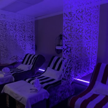 8 Foot Massage - Beautiful reflexology area - Reflexology Near Me - Sunrise, Florida 8 Foot Massage - Beautiful reflexology area - Reflexology Near Me - Sunrise, Florida