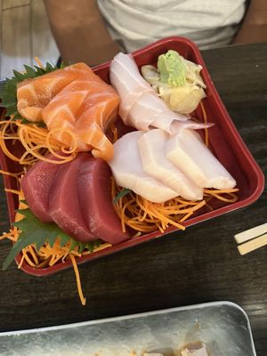 Yoshiko Ramen & Sushi by null