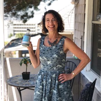 Liquified Juicery - I'm holding a bottle of Liquified Juicery's delicious and filling Blue Wave meal replacement drink, wearing my Blue Wave dress! - Health Markets Near Me - Richmond, California Liquified Juicery - I'm holding a bottle of Liquified Juicery's delicious and filling Blue Wave meal replacement drink, wearing my Blue Wave dress! - Health Markets Near Me - Richmond, California