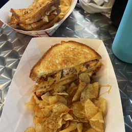 Chicken Bacon Ranch Grilled Cheese Sandwich Buffalo Chicken Grilled Cheese Sandwich Chicken Bacon Ranch Grilled Cheese Sandwich Buffalo Chicken Grilled Cheese Sandwich