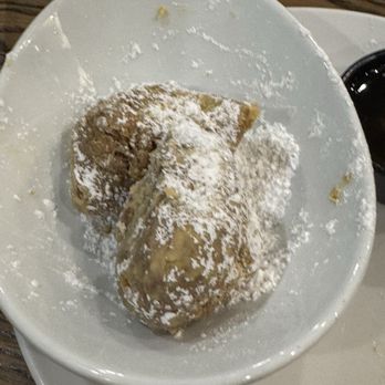 Another Broken Egg Cafe - 1/2 Order of Biscuit Beignets - American Near Me - Raleigh, North Carolina