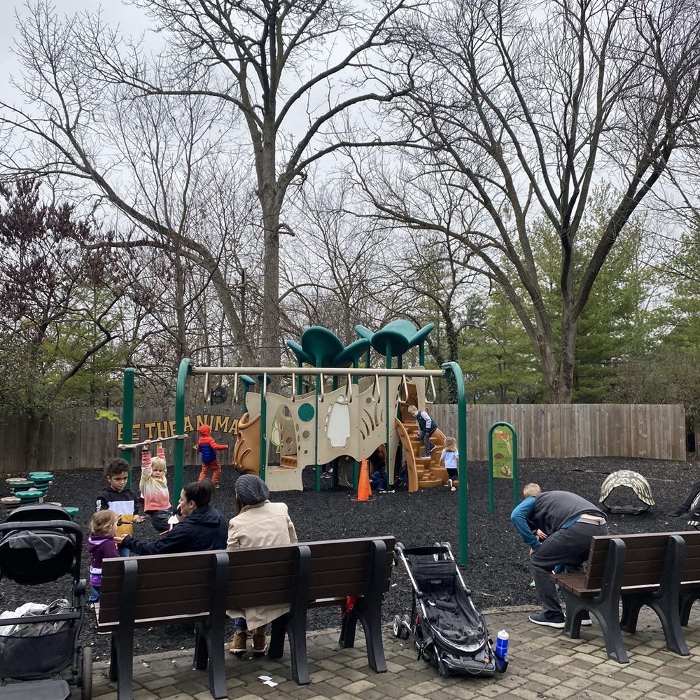 Childrens Zoo - Petting Zoos Near Me - Cincinnati, Ohio