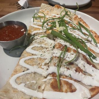 Cactus Restaurants - Kirkland - Smoked Chicken Quesadilla (large) - Tex-Mex Near Me - Kirkland, Washington