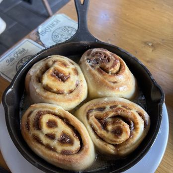 Idle Hour - Cinnamon rolls - American Near Me - Los Angeles, California Idle Hour - Cinnamon rolls - American Near Me - Los Angeles, California