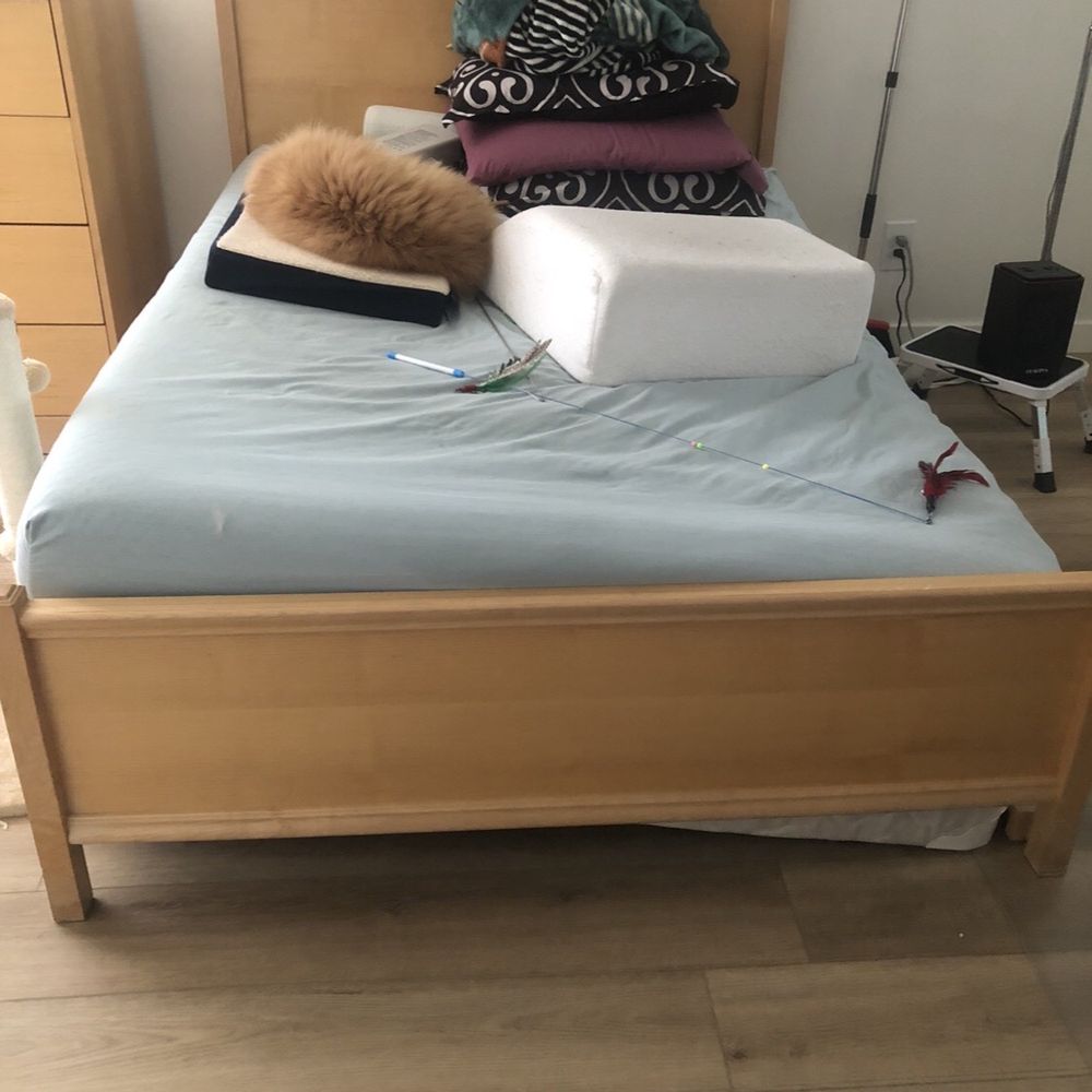 Furniture Master - Broken bed - Furniture Repair Near Me - Burbank, California Furniture Master - Broken bed - Furniture Repair Near Me - Burbank, California