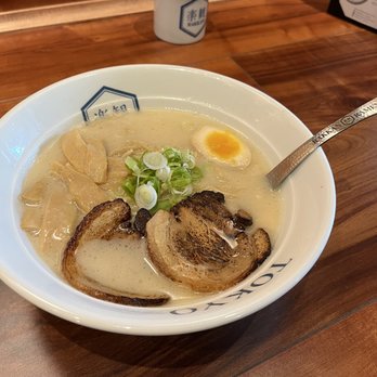 RAKKAN Ramen - Chicago Uptown - Quartz ramen - really good vegetarian broth - Ramen Near Me - Chicago, Illinois RAKKAN Ramen - Chicago Uptown - Quartz ramen - really good vegetarian broth - Ramen Near Me - Chicago, Illinois
