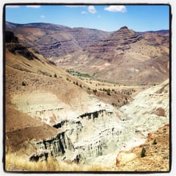 Sheep Rock - Blue Basin Overlook Trail