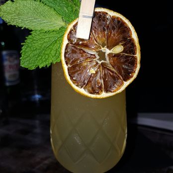 The Plotting Parlour - Cocktail Bars Near Me - Brighton, ESX