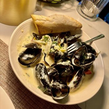 Perry Street Chophouse - Mussels - Steakhouses Near Me - Lawrenceville, Georgia Perry Street Chophouse - Mussels - Steakhouses Near Me - Lawrenceville, Georgia
