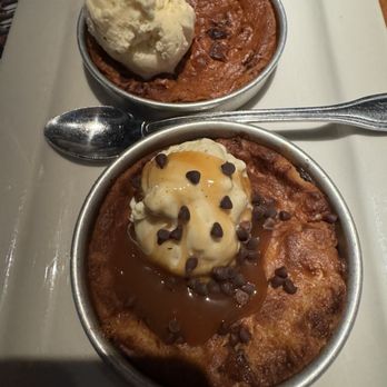 BJ's Restaurant & Brewhouse - Breweries Near Me - Lutz, Florida
