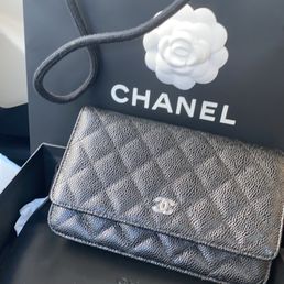 Lucky day! I was able to get a rare find. Black caviar wallet on chain.