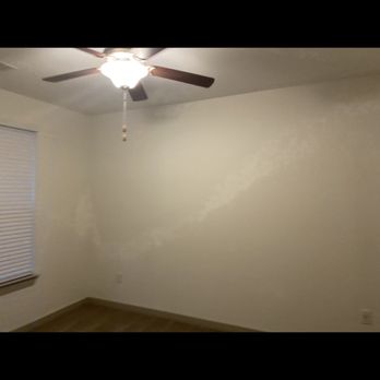 RJ & A Painting - Before (in bedroom) - Painters Near Me RJ & A Painting - Before (in bedroom) - Painters Near Me