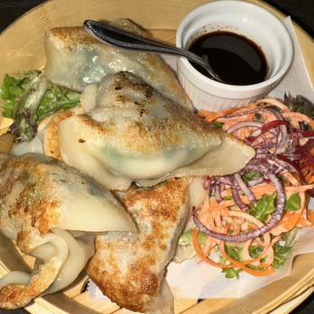 Bua Thai Kitchen - Mushroom dumplings - Thai Near Me - Albany, California