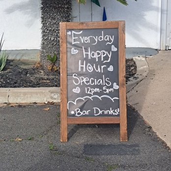 El Rodeo Bar & Grill - Happy Hour hours - Bars Near Me - Modesto, California