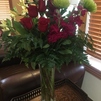 Olson's Fine Flowers - $80 flowers? Worse than Costco.  A few roses, no pop, some greens. Stupid. - Florists Near Me - Salem, Oregon
