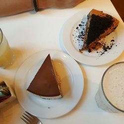 Cake & Coffee Bar Boutique - El mejor café de Villa Urquiza! Las tortas son riquísimas, el lugar es divino y la atención excelente! Amo ir con amigas o en pareja.