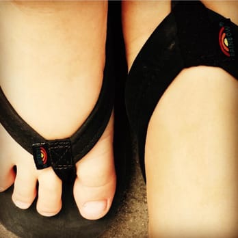 Rainbow Sandals - Black double layers for me, single layer black leather for my daughter. - Shoe Stores Near Me - San Clemente, California Rainbow Sandals - Black double layers for me, single layer black leather for my daughter. - Shoe Stores Near Me - San Clemente, California