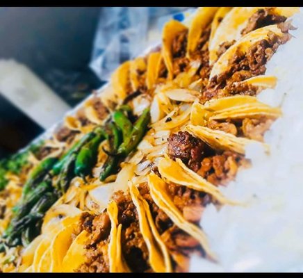 Los Taco H's by null