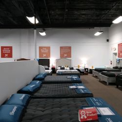Mancini's Sleepworld - Brentwood - Mattresses