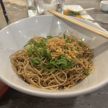 Star Noodle - Garlic Noodles - Asian Fusion Near Me - Lahaina, Hawaii Star Noodle - Garlic Noodles - Asian Fusion Near Me - Lahaina, Hawaii