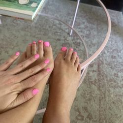 Gel manicure and acrylic toes!!