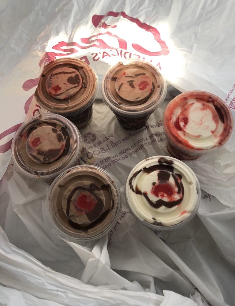 CARVEL ICE CREAM 639 McLean Ave, Yonkers, New York Ice Cream