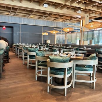 Azumi - Inside dining - Sushi Bars Near Me - Houston, Texas