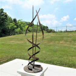 George Obear Overlook Park - sculpture in the plaza