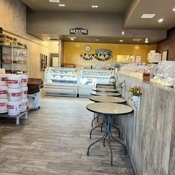 Mr Bakery - Inside - Bakeries Near Me - Aurora, Colorado Mr Bakery - Inside - Bakeries Near Me - Aurora, Colorado