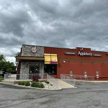 Applebee's Grill + Bar - Outside - American Near Me - Milltown, New Jersey