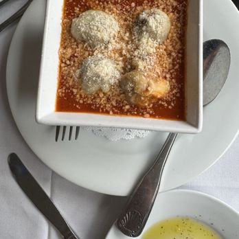 Caffe Pinguini Italian Restaurant - POLPETTINE DI CARNE AL SUGO - Italian Near Me - Los Angeles, California Caffe Pinguini Italian Restaurant - POLPETTINE DI CARNE AL SUGO - Italian Near Me - Los Angeles, California
