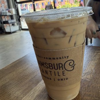Williamsburg Mercantile - Iced Latte with Raspberry and Vanilla - Coffee & Tea Near Me - Williamsburg, Ohio Williamsburg Mercantile - Iced Latte with Raspberry and Vanilla - Coffee & Tea Near Me - Williamsburg, Ohio