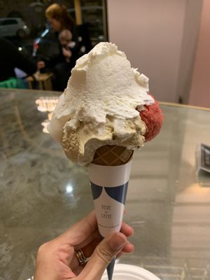 Neve di Latte by null