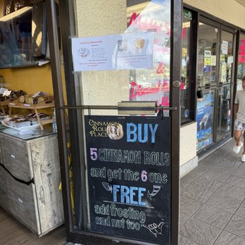 Cinnamon Roll Place - What a deal! - Bakeries Near Me - Kihei, Hawaii Cinnamon Roll Place - What a deal! - Bakeries Near Me - Kihei, Hawaii