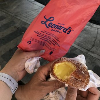 Leonard's Bakery - Bakeries Near Me - Honolulu, Hawaii Leonard's Bakery - Bakeries Near Me - Honolulu, Hawaii