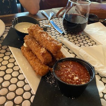 Gino's East - South Loop - Best mozerella sticks ever - Pizza Near Me - Chicago, Illinois Gino's East - South Loop - Best mozerella sticks ever - Pizza Near Me - Chicago, Illinois
