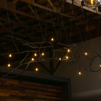 Argyle Winery - Art Fixture - Wineries Near Me - Dundee, Oregon