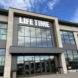 Exterior outside entrance of Life Time - Entrance - Lake Zurich, Illinois Exterior outside entrance of Life Time - Entrance - Lake Zurich, Illinois