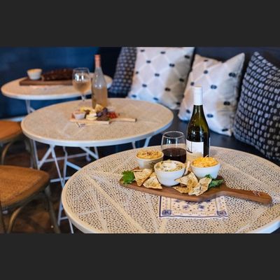 BAY at the Lake by null