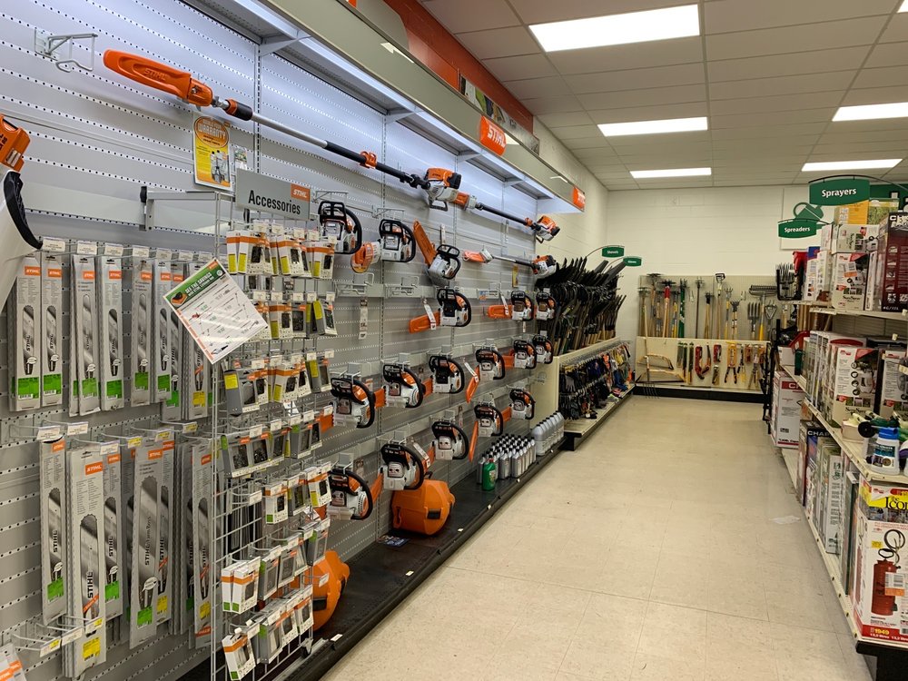 HIAWASSEE HARDWARE & BUILDING SUPPLY & GARDEN CENTER Updated May 2024