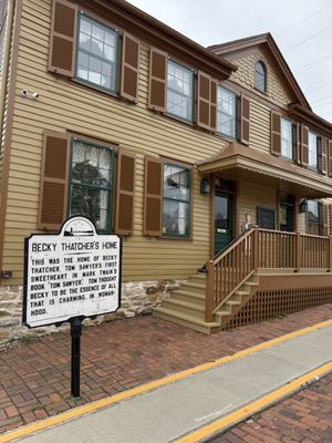 The Mark Twain Boyhood Home Museum Gallery by null