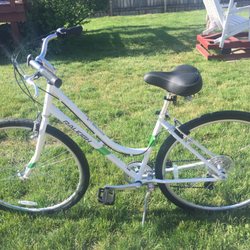Bicycles & More - My new bike! Raleigh Detour 1