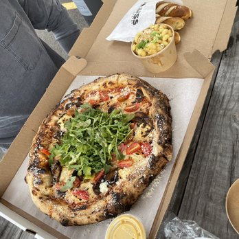 Truss Brewing Company - Truss ricotta pie, mac and cheese, soft pretzels - Breweries Near Me - Pittsburgh, Pennsylvania Truss Brewing Company - Truss ricotta pie, mac and cheese, soft pretzels - Breweries Near Me - Pittsburgh, Pennsylvania