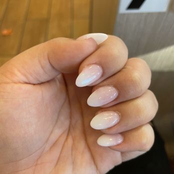 Heavenly Nails & Spa - Nail Salons Near Me - Glenview, Illinois